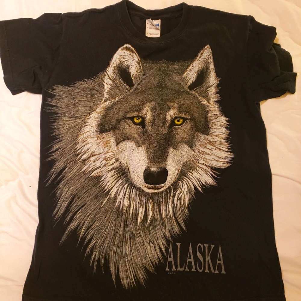Wolf Shirt from Alaska